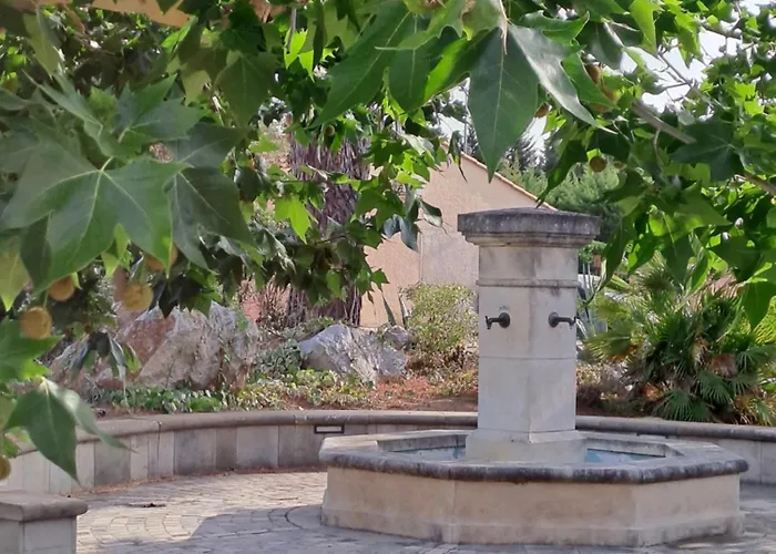 Confortable Maisonnette Dans De Дом отдыха